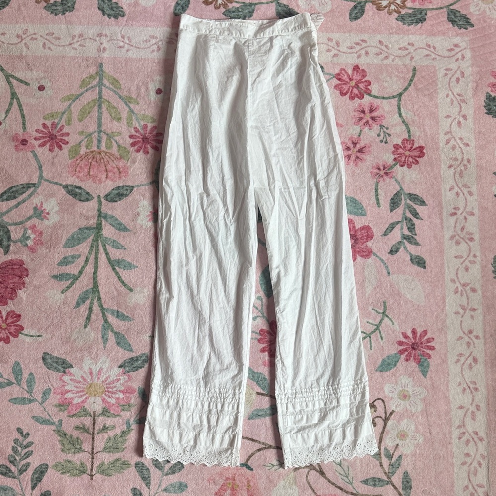 Dôen Francisca Pant “Powder” White Eyelet Trim Cotton Capri Bloomer Pants XXS